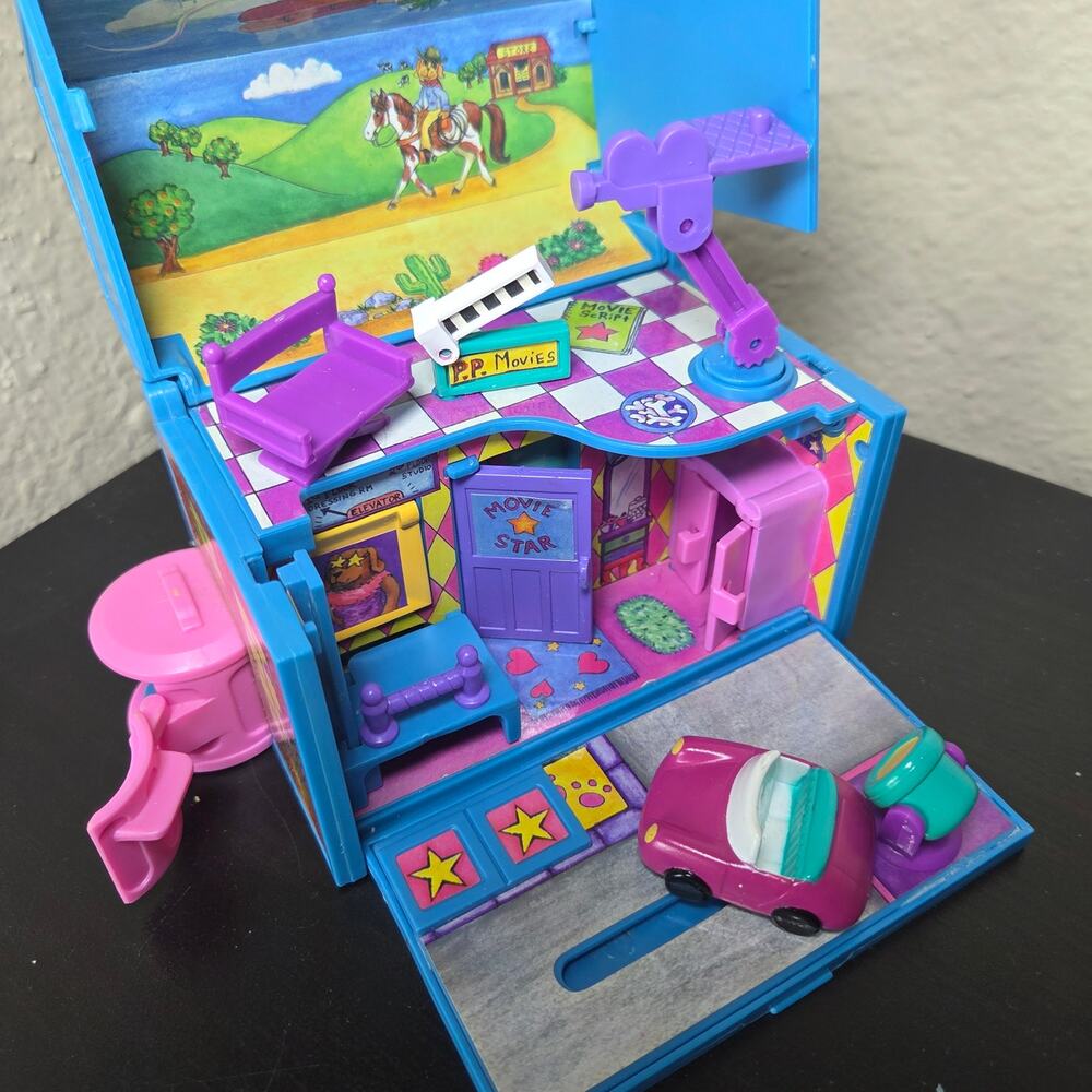 Vintage Galoob Pound Puppies Hollywood Movie Studio Playset + 3 Figures RARE HTF - Picture 5 of 8